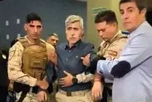 آزمایش دستکش الکتروشوک پلیس آرژانتین روی وزیر 