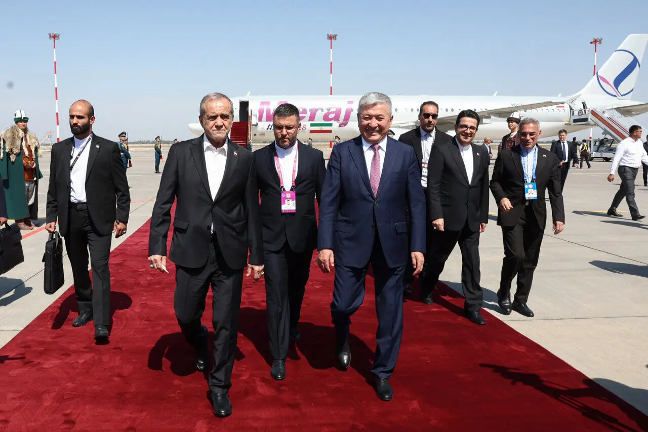 تصاویر؛ دیدار پزشکیان و سران کشورهای عضو سازمان همکاری شانگهای در بیشکک