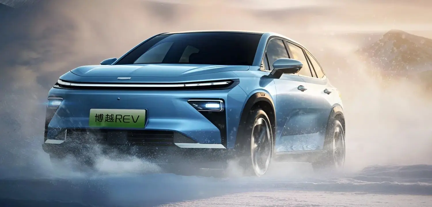 بویو EREV رکورد زد؛ ۱۵۲۵ کیلومتر رانندگی بدون سوخت‌گیری