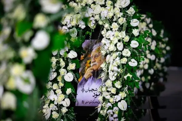 تصاویر؛ بازگشت پیکر استاد محمود فرشچیان به زادگاهش