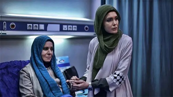  چهرۀ «آیناز» (سریال آنام) بعد از 8 سال در 45 سالگی در اسپانیا 