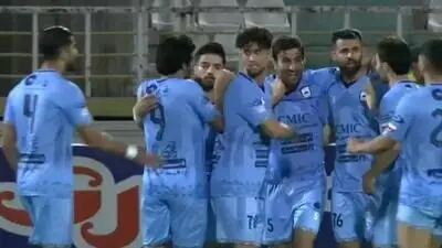 ببینید؛ گل اول چادرملو به پرسپولیس توسط صادقیان دقیقه 57 