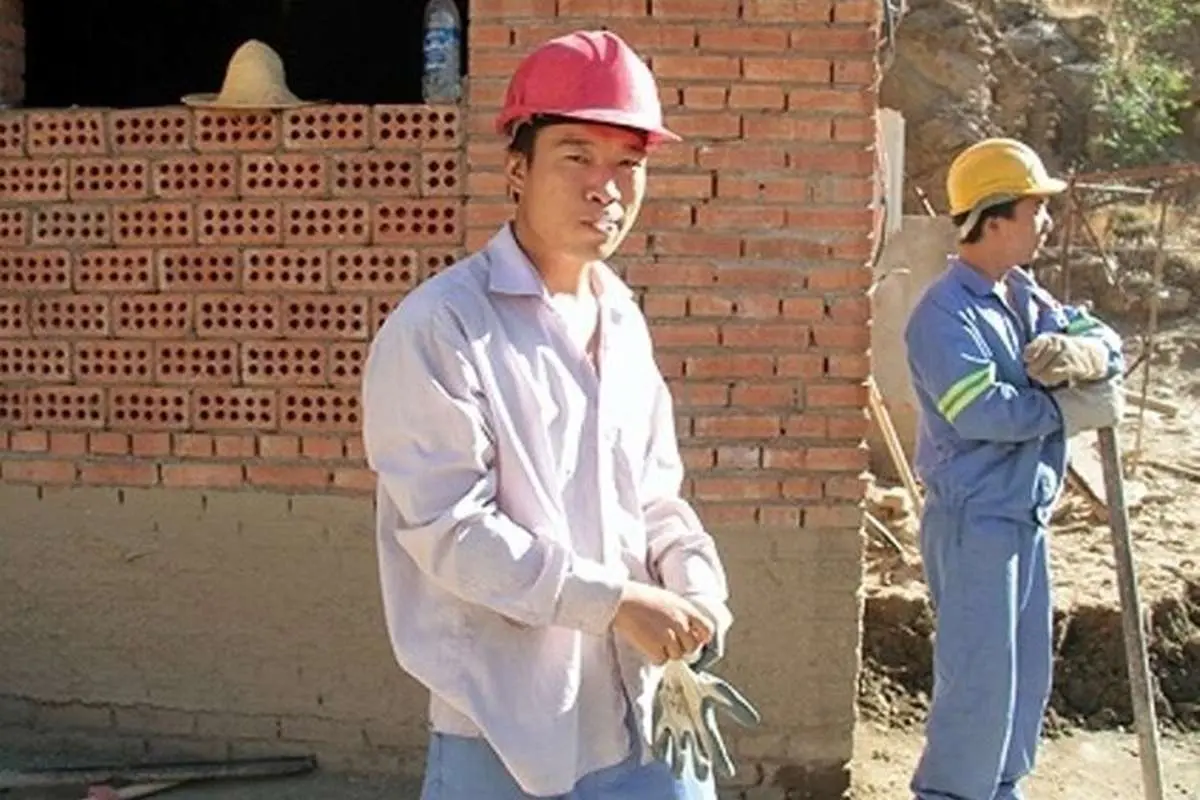 اتباع غیرمجاز و مازاد بر نیاز باید کشور را ترک کنند/ جزئیات لایحه مهاجرت