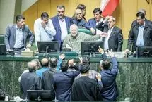 تندروها تنها شدند/ چرا نماینده‌ها در زمین سوپرانقلابی‎‌ها بازی نکردند