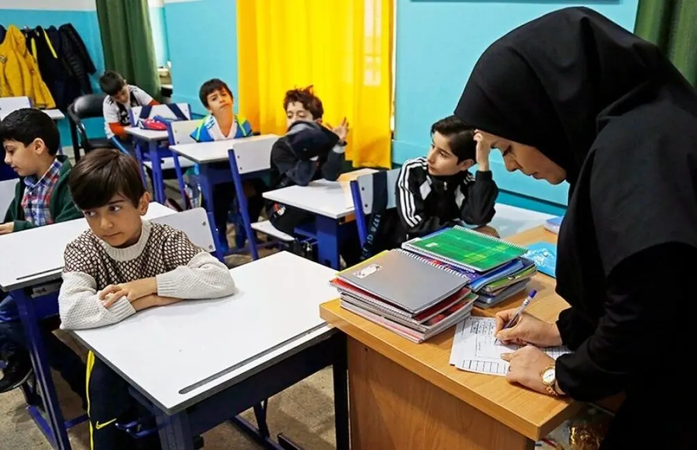 مدارس و دانشگاه‌های این استان فردا حضوری است
