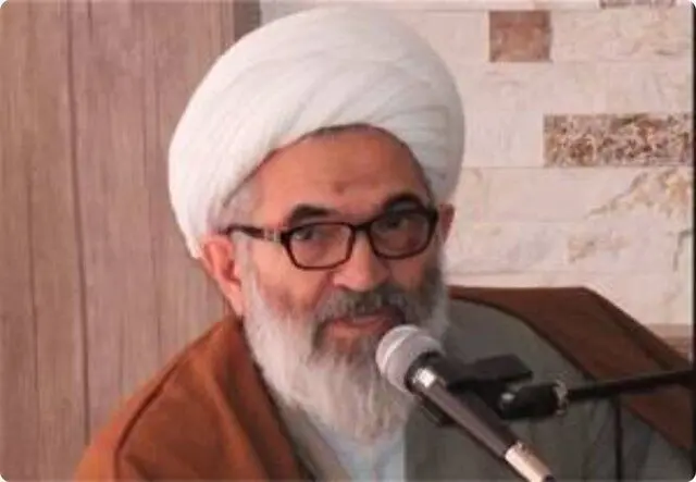 عضو خبرگان: زیر بمباران جلسه گذاشتیم / می خواستند "شبه سقیفه" درست کنند نگذاشتیم