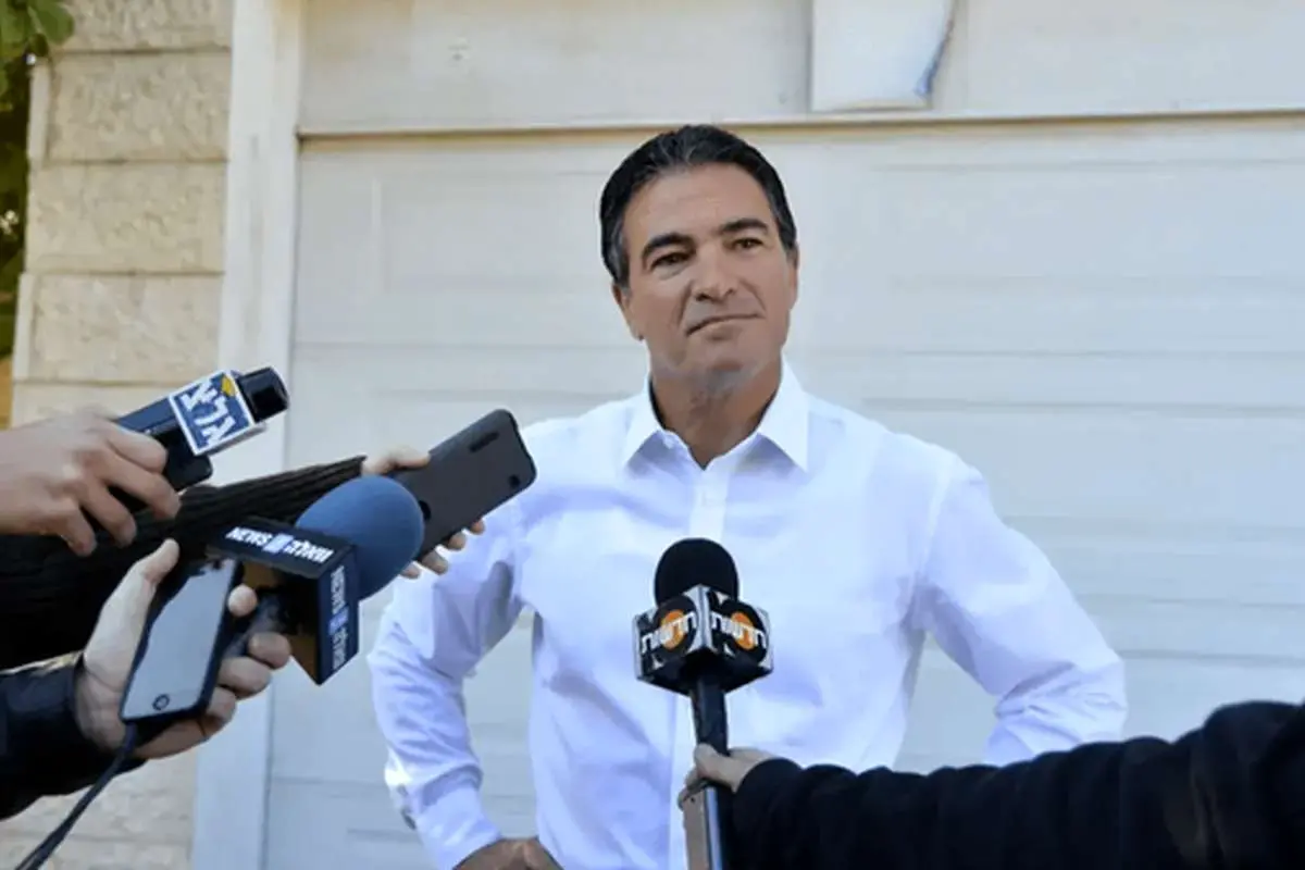 موساد: تجهیزات الکترونیکی بسیاری از کشورها را بمبگذاری کردهایم