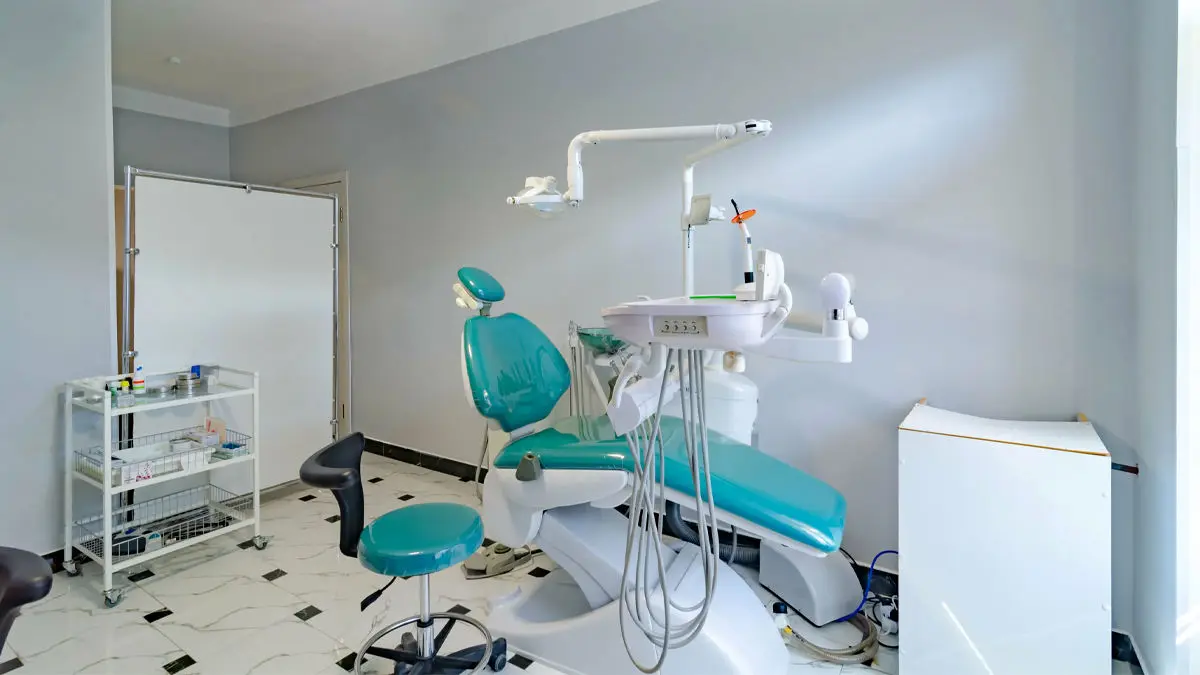 لیست کلینیک های دندانپزشکی اقساطی در تهران
