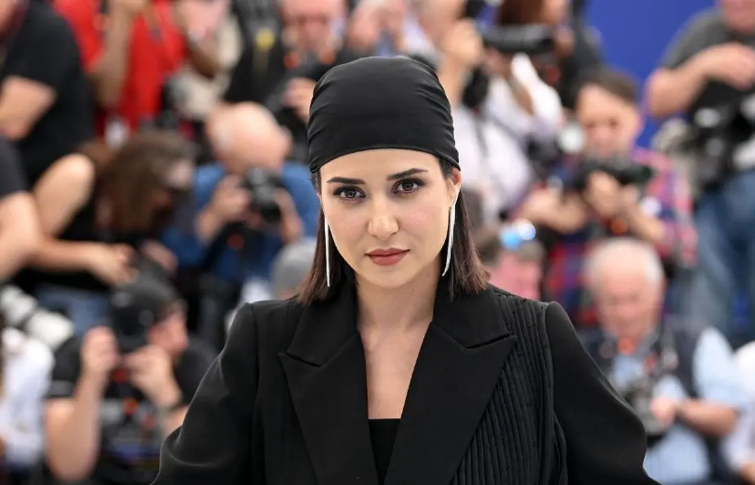 پریناز ایزدیار و سها نیاستی قبل از ورد به جشنواره کن