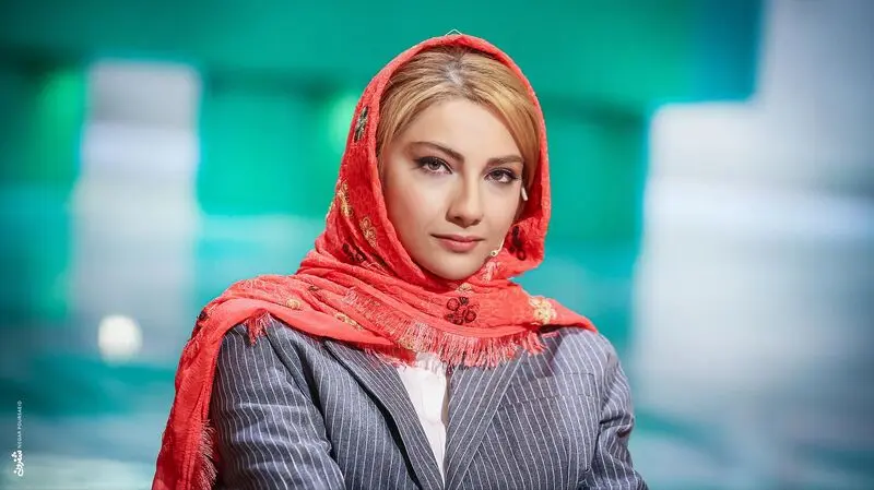 محیا دهقانی