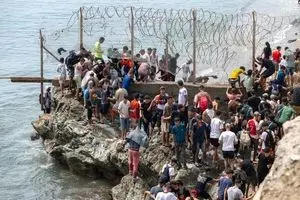 چه اتفاقی هزاران مراکشی را راهی اروپا کرد؟