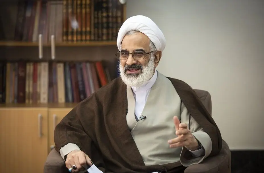 هرگز اجازه نخواهیم داد که دست دشمنان‌ به ولی فقیه‌مان برسد  