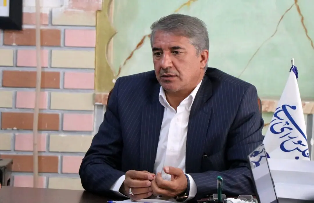 انارکی: موضوع عدم کفایت رئیس‌جمهور را نمی‌دانم چه کسانی راه می‌اندازند؟ 