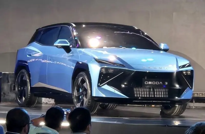 اومودا ۴ چری