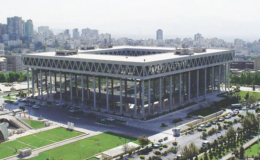 واکنش روزنامه جمهوری اسلامی به اظهارات وحید جلیلی: آغل در ذهن شماست، ایران حرم است