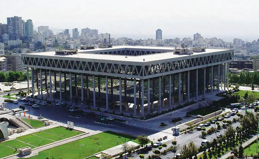 واکنش روزنامه جمهوری اسلامی به اظهارات وحید جلیلی: آغل در ذهن شماست، ایران حرم است