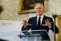 تونی بلر: مهم‌ترین مسئله در طرح بازسازی غزه، خلع سلاح حماس است