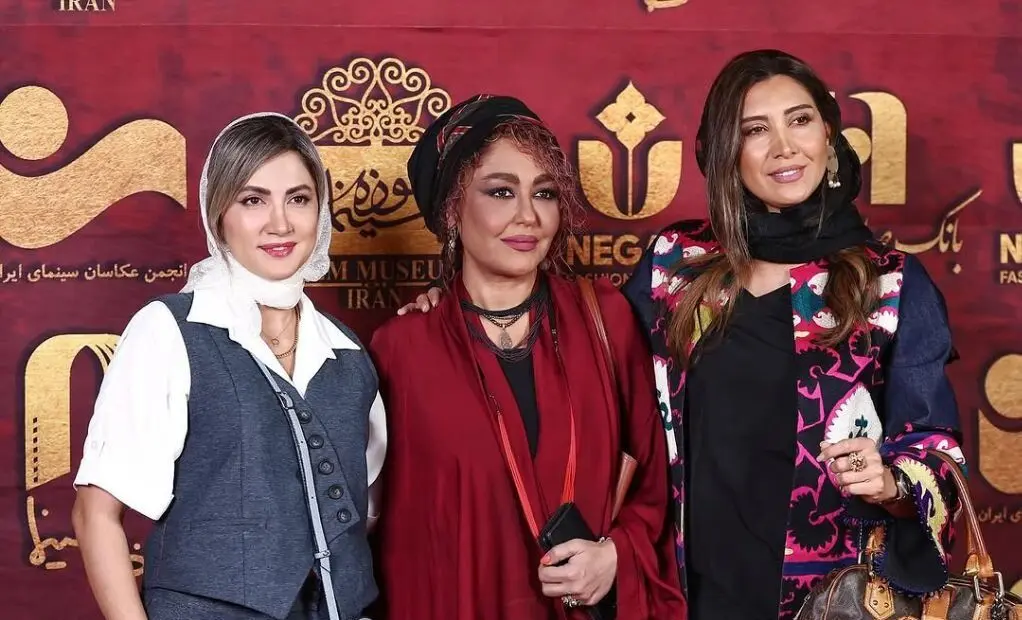 ژست‌های دیدنی بازیگران جلوی دوربین در جشن عکاسان سینما