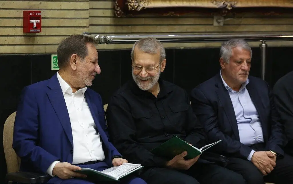 همنشینی لاریجانی و محسن هاشمی در یک مراسم 