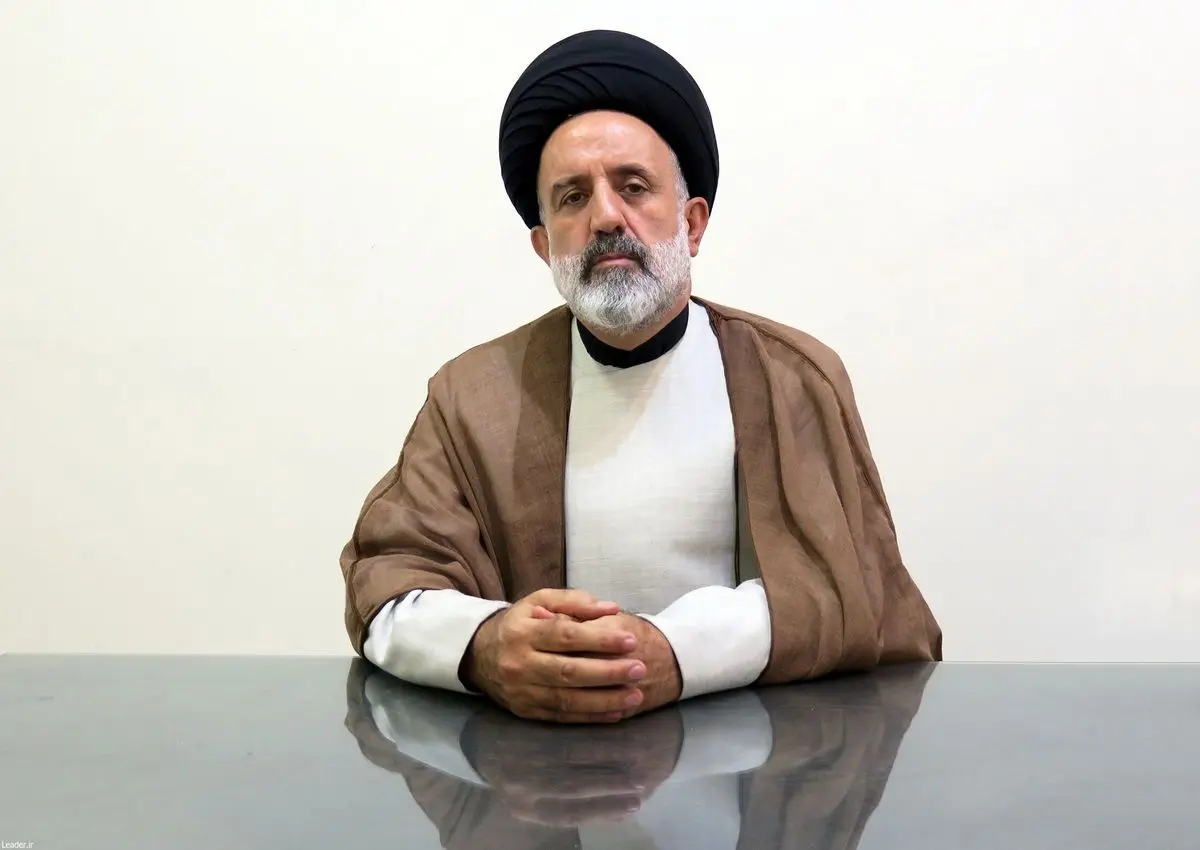 نماینده ولی‌فقیه در بنیاد شهید: در جنگ ۴۰ روزه ۴ جنین به شهادت رسیدند