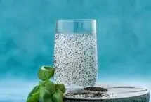 تخم شربتی تشنگی را کاهش می‌دهد، اما جایگزین آب نیست