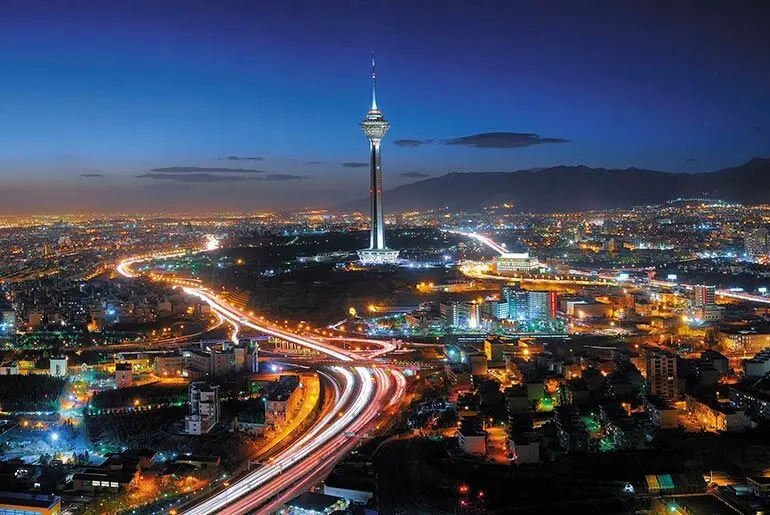 میدان مشهور تهران در آستانه تغییر نام