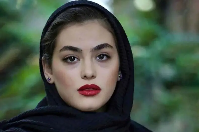 ریحانه پارسا