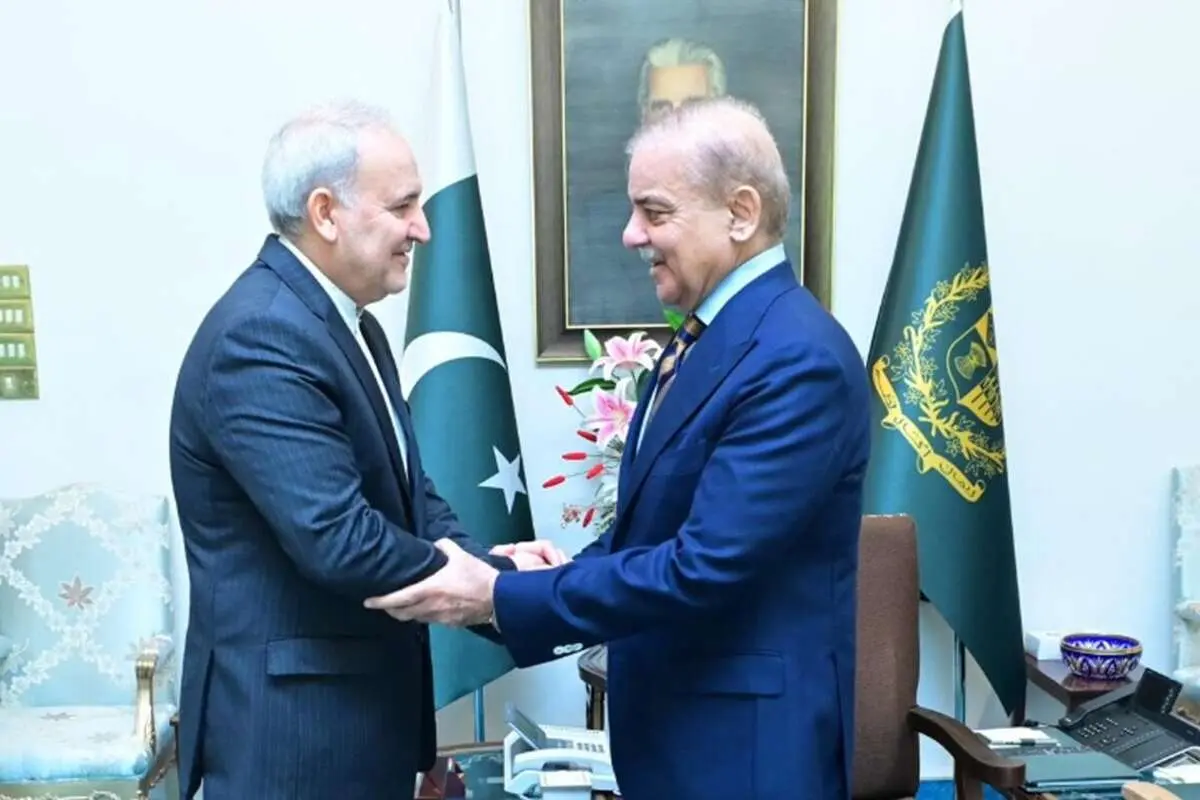 جزئیات دیدار و گفتگوی سفیر ایران با شهباز شریف
