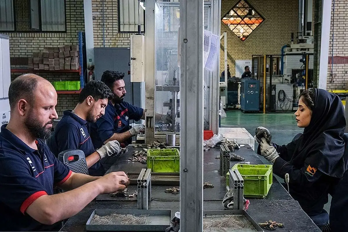 فرمان ایست به افزایش حقوق کارگران