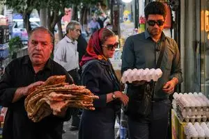  60 درصد جامعه کالری روزانه استاندارد را دریافت نمی کنند / بسیاری از ردیف های بودجه، مدافعینی پرنفوذ دارند / 98 درصد از نقدینگی کشور به شکل عددی داخل کامپیوتر بانک‌هاست

