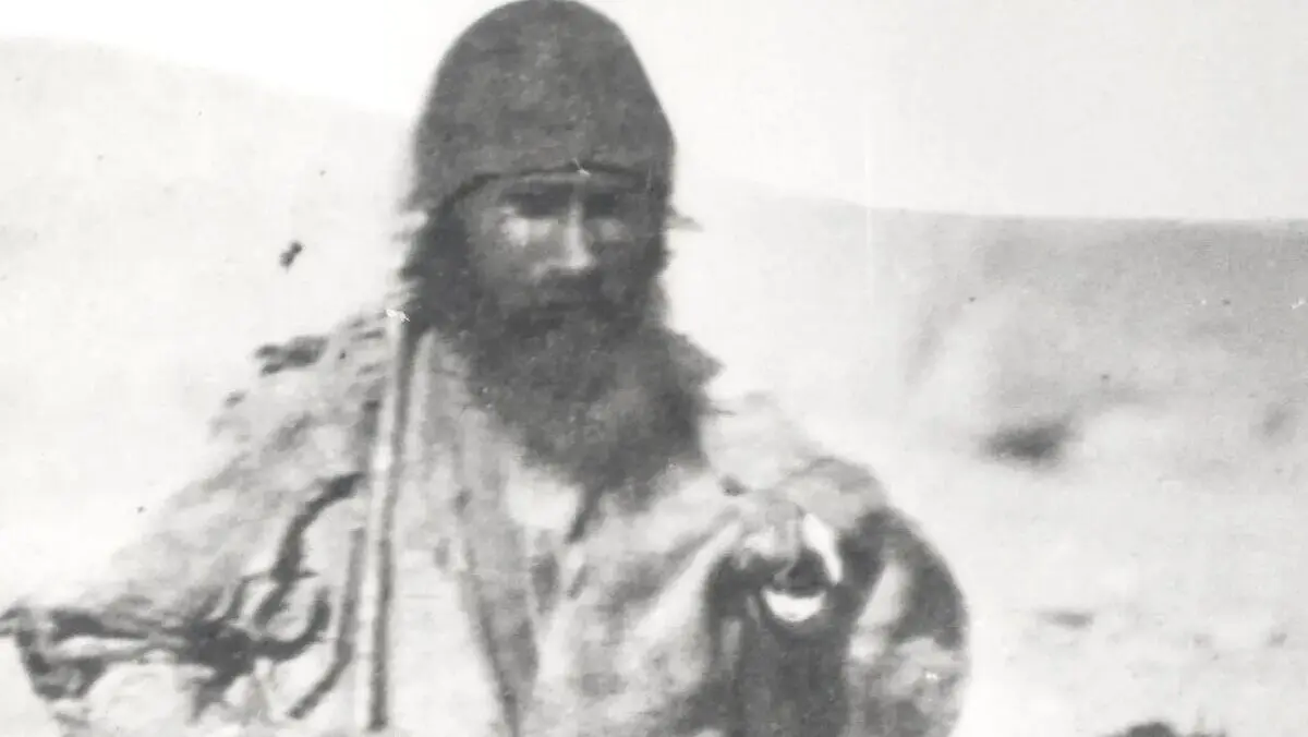 تصویری از یک خانوادۀ قحطی‌زده ایرانی در زمان ناصرالدین شاه