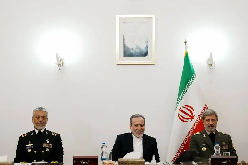 دیدار عراقچی با فرماندهان ارتش