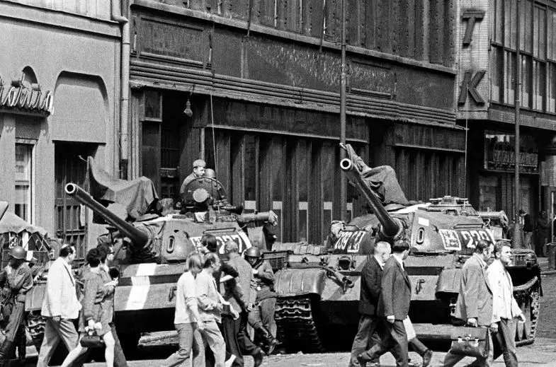 آیا آمریکا در حال تکرار سرنوشت شوروی است؟