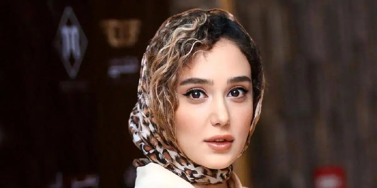 ظاهر متفاوت ساقی حاجی‌پور در جشن حافظ 