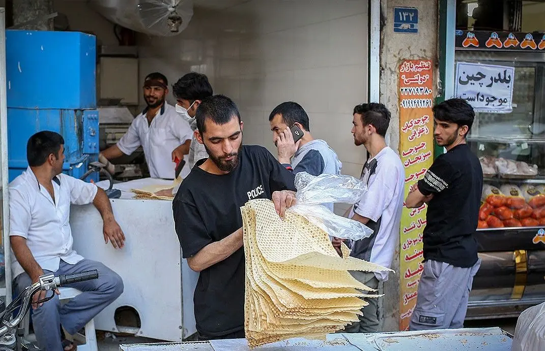 هشدار جدید وزارت کشور: نان زیاد بخرید، شناسایی می‌کنیم 