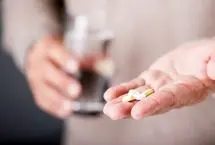 تداخل دارویی وارفارین و آنتی‌بیوتیک‌ها را جدی بگیرید
