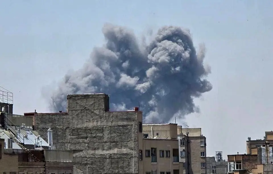 تصاویر | بمباران خیابان استادان همدان