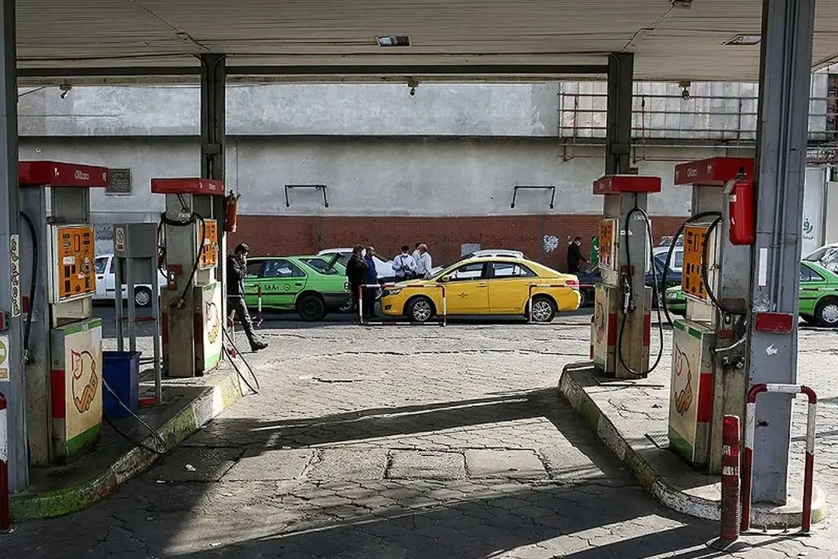 واکنش بازار خودرو به افزایش قیمت بنزین