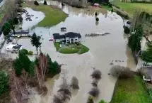 بخش‌هایی از واشنگتن زیر آب رفت