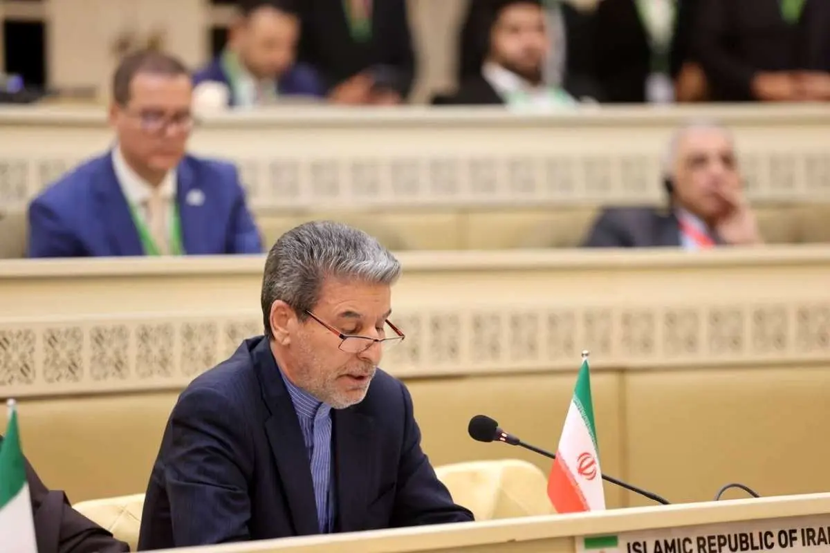 ماندن صدیقی در کسوت امام جمعه دهنکجی به مردم بود