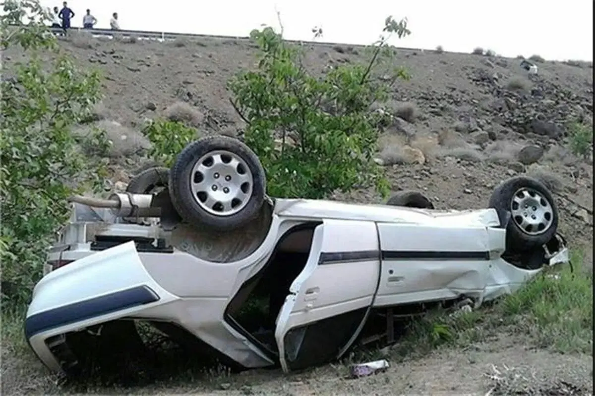 انحراف سمند در نجف آباد جان سه نفر را گرفت