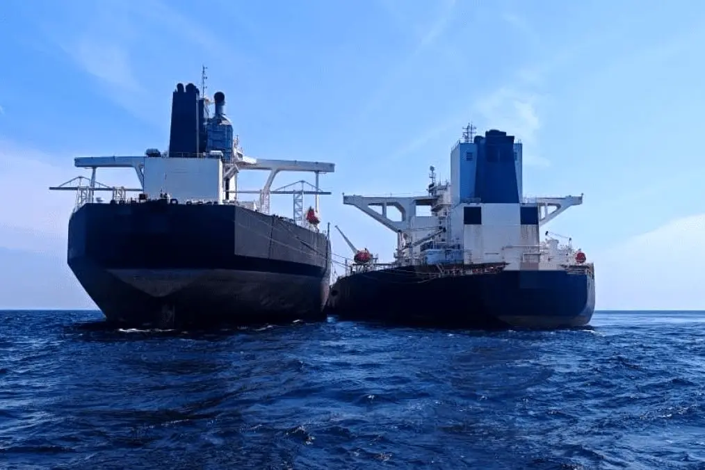 رویترز: مالزی ۲ نفتکش توقیف‌شده مرتبط با ایران را آزاد کرد 