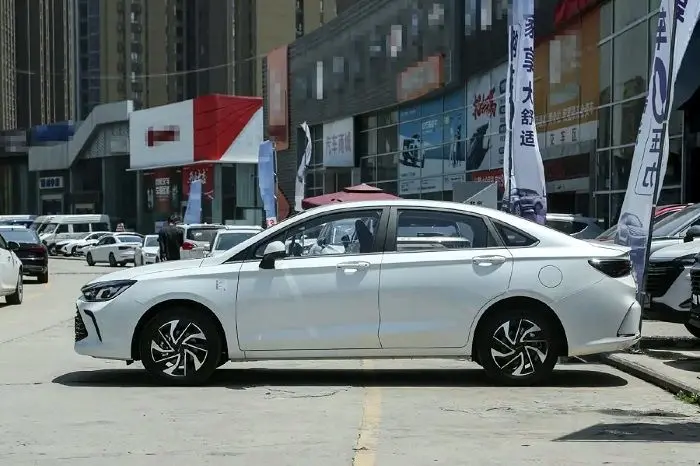 پیش‌فروش سابرینا پلاس با قیمت 1.3 میلیارد آغاز شد