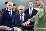 ببینید؛ احاطه پوتین با محافظان مجهز به سامانه رهگیر پهپاد انتحاری