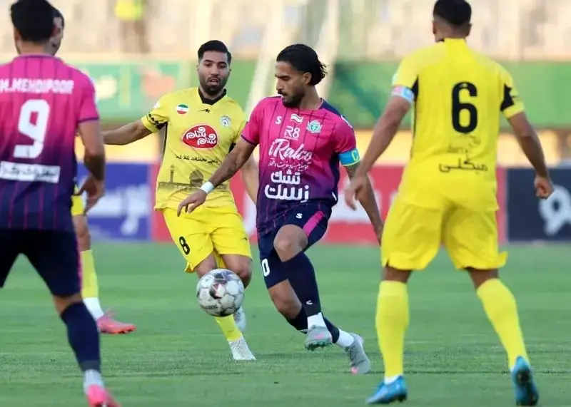 تساوی ۱-۱ آلومینیوم اراک مقابل فجر سپاسی؛ برد در دقیقه ۷+۹۰ پرید!