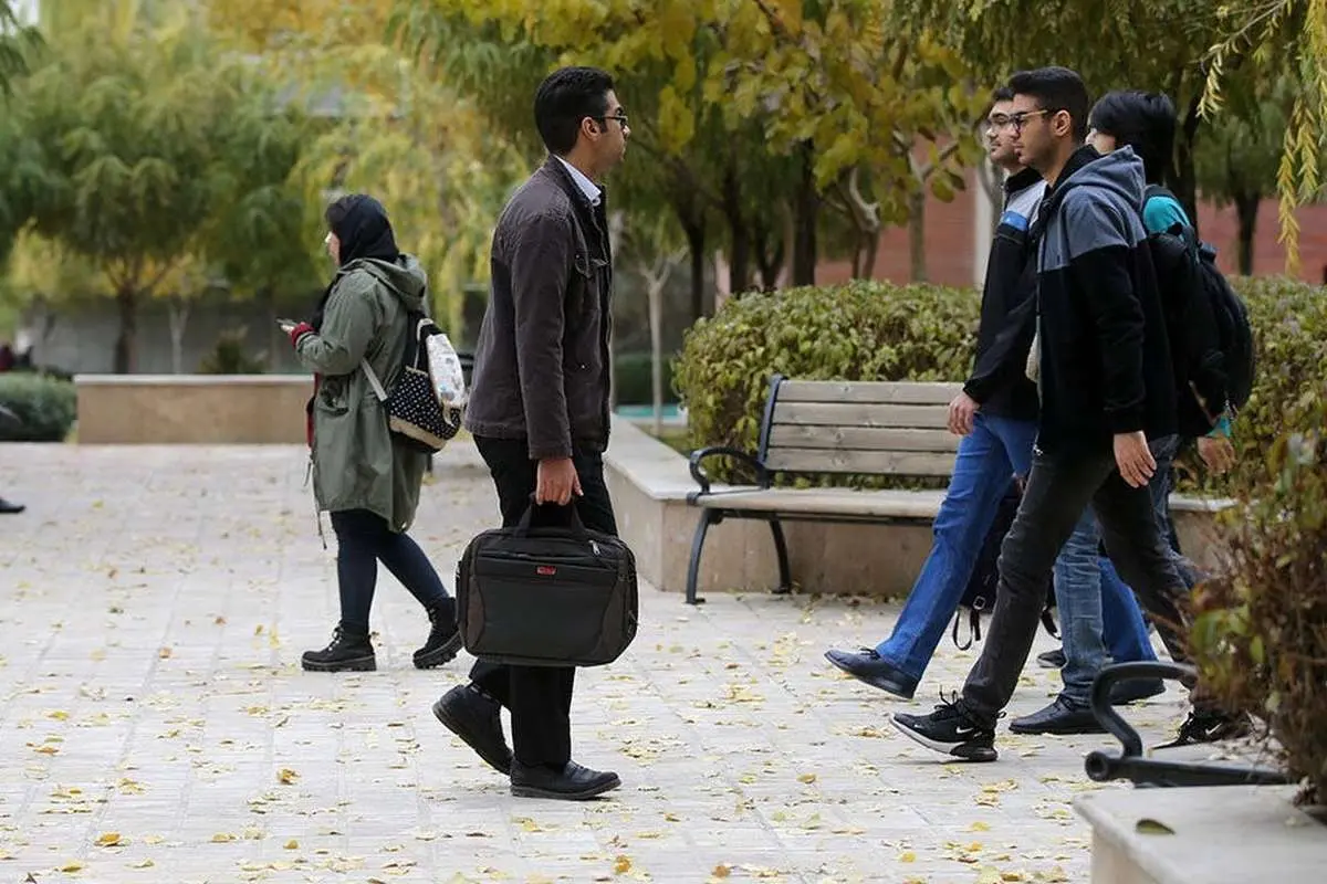 نیمی از دانشجویان دانشگاه علوم پزشکی تهران سهمیهای هستند