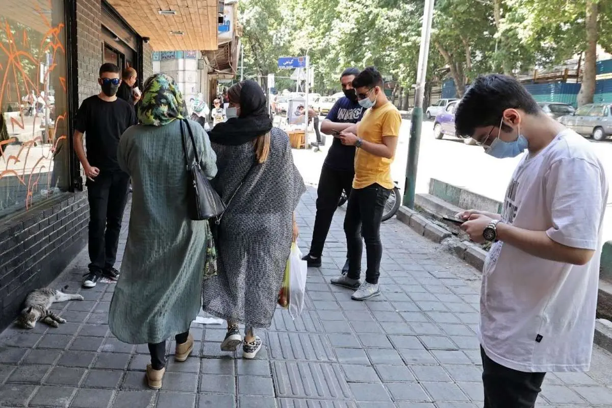 «زندگی عاطل و باطل»؛ یک‌چهارم جوانان ایرانی نه کار دارند و نه تحصیل می کنند