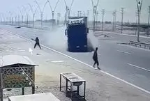 ببینید؛ نجات معجزه‌آسای زائر اربعین از حادثه رانندگی