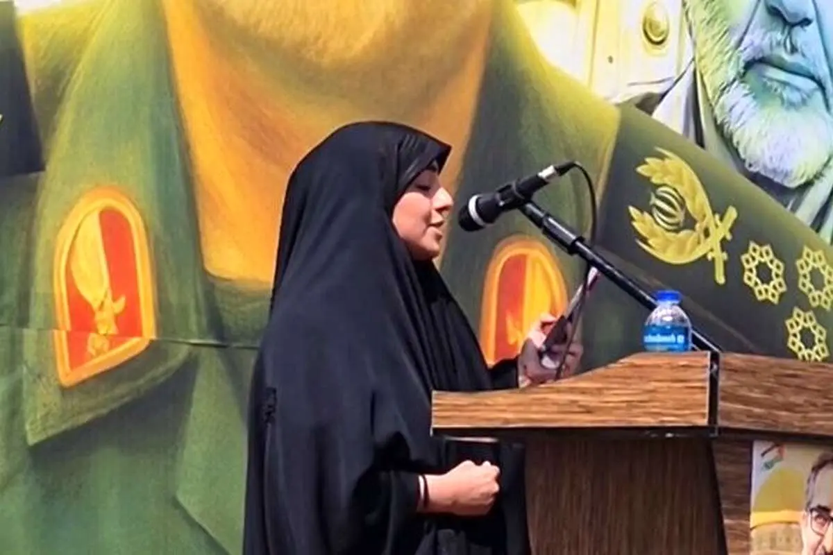 سخنرانی دختر شهید شادمانی؛ پدر سالها در پی شهادت بود