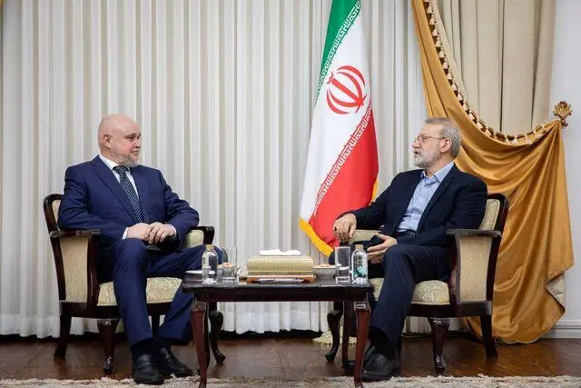 لاریجانی: فشارهای غرب نتوانسته همکاری‌های راهبردی ایران و روسیه را متوقف کند 